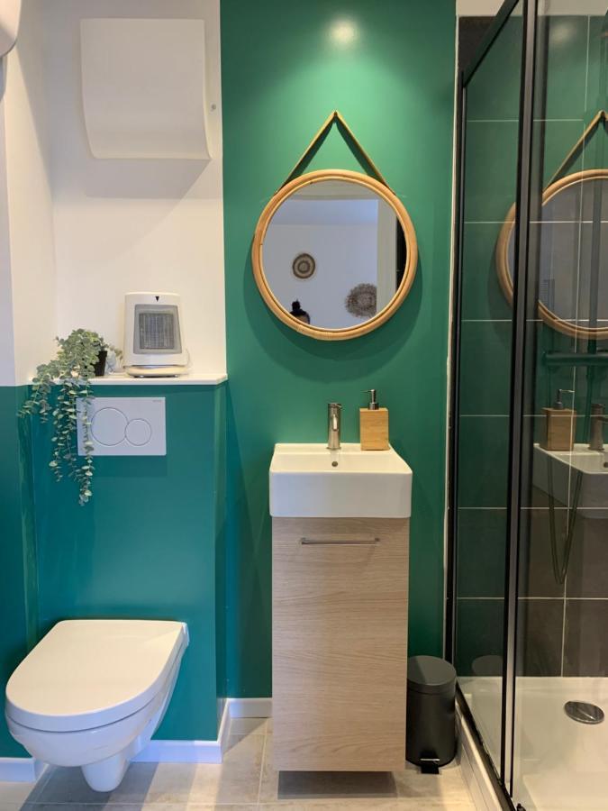 Le Petit Bali - Studio - Wifi - Parking - Coeur De Ville Pont-lʼAbbé Εξωτερικό φωτογραφία